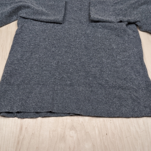 Sarah Spencer Angola Rabbit Hair Pullover Sweater (S) - Picture 7 of 10
